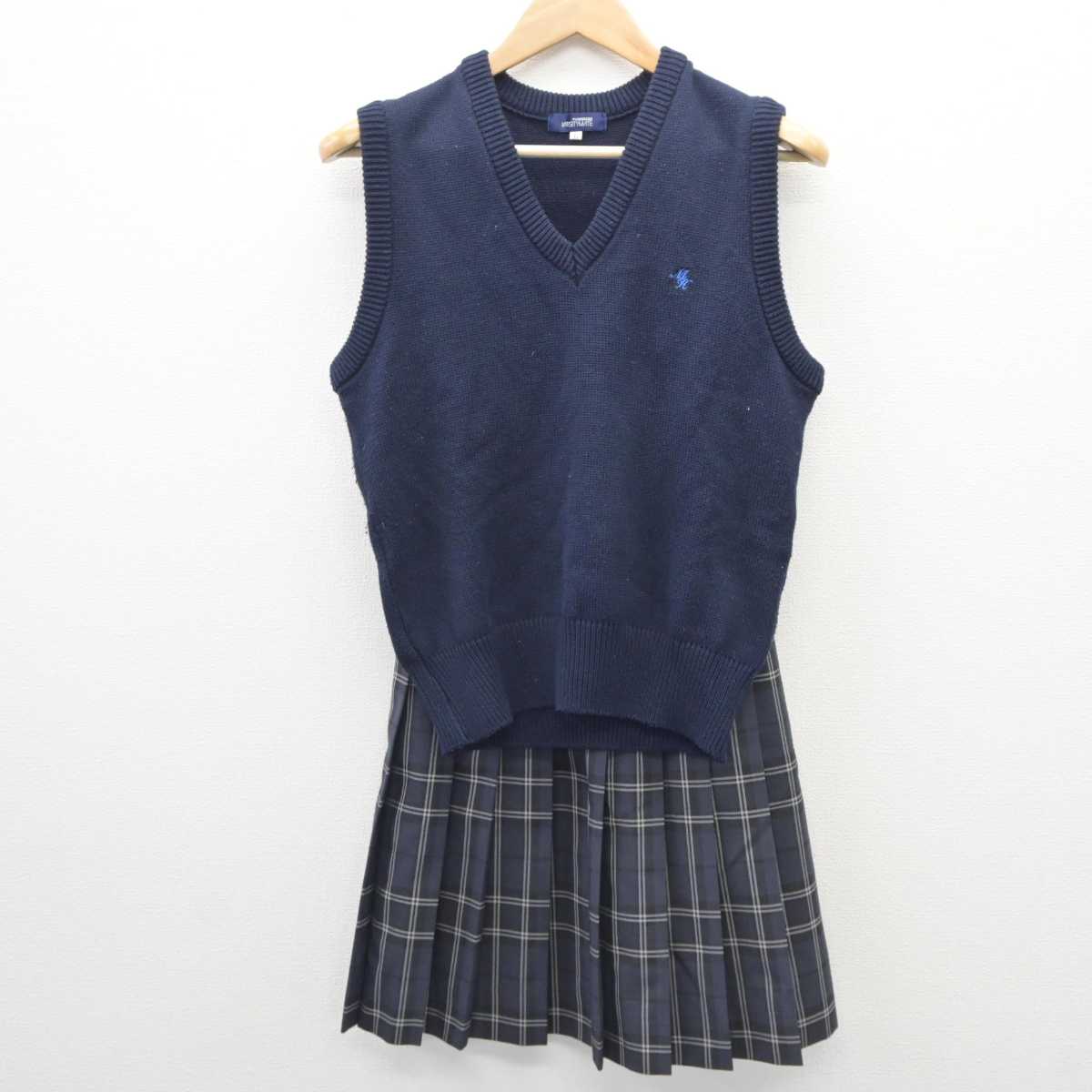 Shop for the latest 【中古】東京都 雪谷高等学校 女子制服 3点 (ニットベスト・スカート) sf035646 Cheap